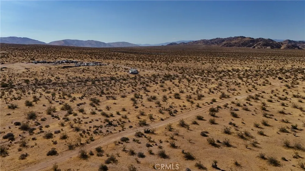 747 Langley Street Apple Valley, CA 92307