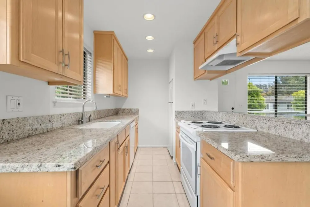 1139 Callas Lane #4 Capitola, CA 95010