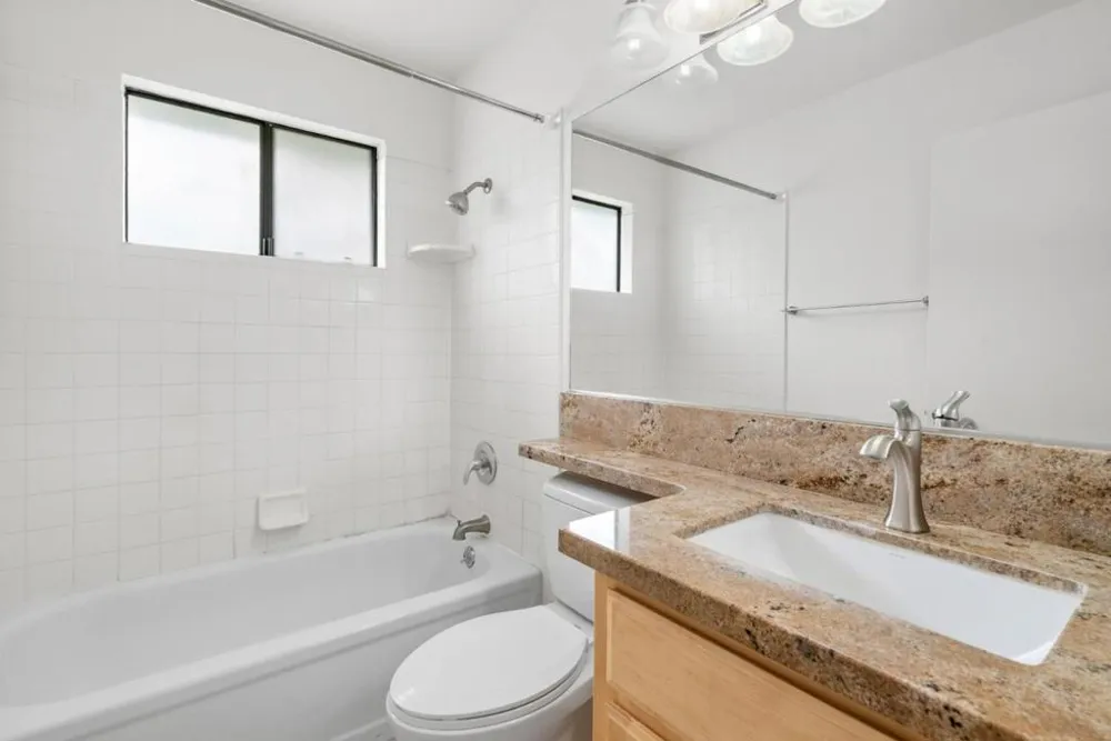 1139 Callas Lane #4 Capitola, CA 95010