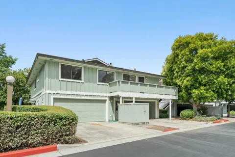 1139 Callas Lane #4