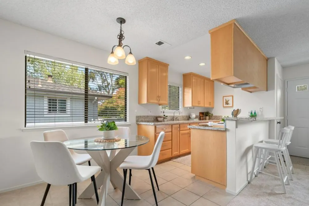 1139 Callas Lane #4 Capitola, CA 95010