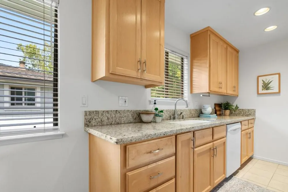 1139 Callas Lane #4 Capitola, CA 95010