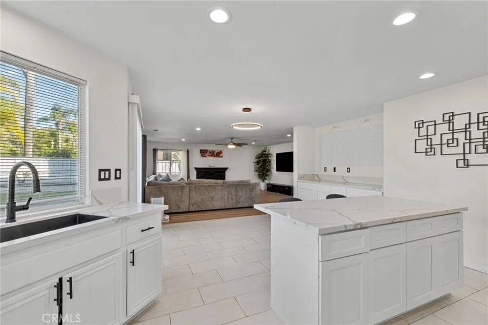 1143 Belridge Place Corona, CA 92881