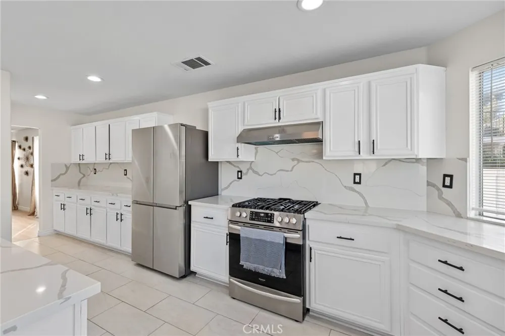 1143 Belridge Place Corona, CA 92881