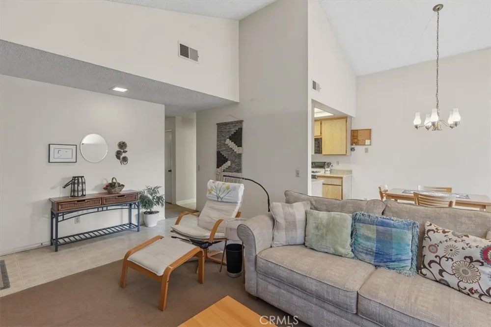 3252 Little Mountain #D San Bernardino, CA 92405