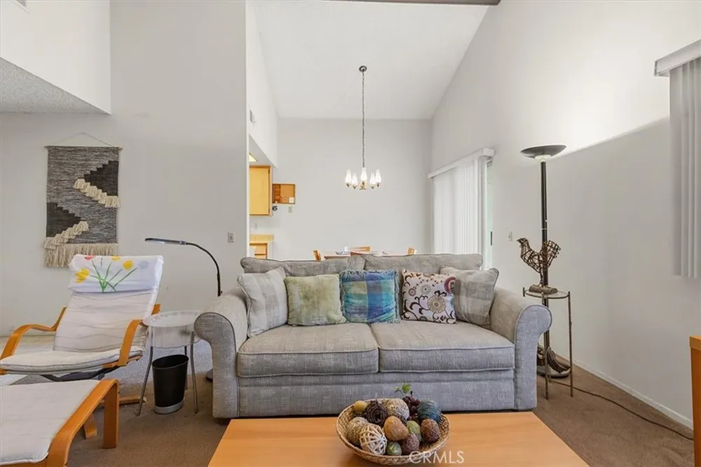 3252 Little Mountain #D San Bernardino, CA 92405
