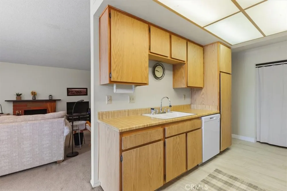 3252 Little Mountain #D San Bernardino, CA 92405