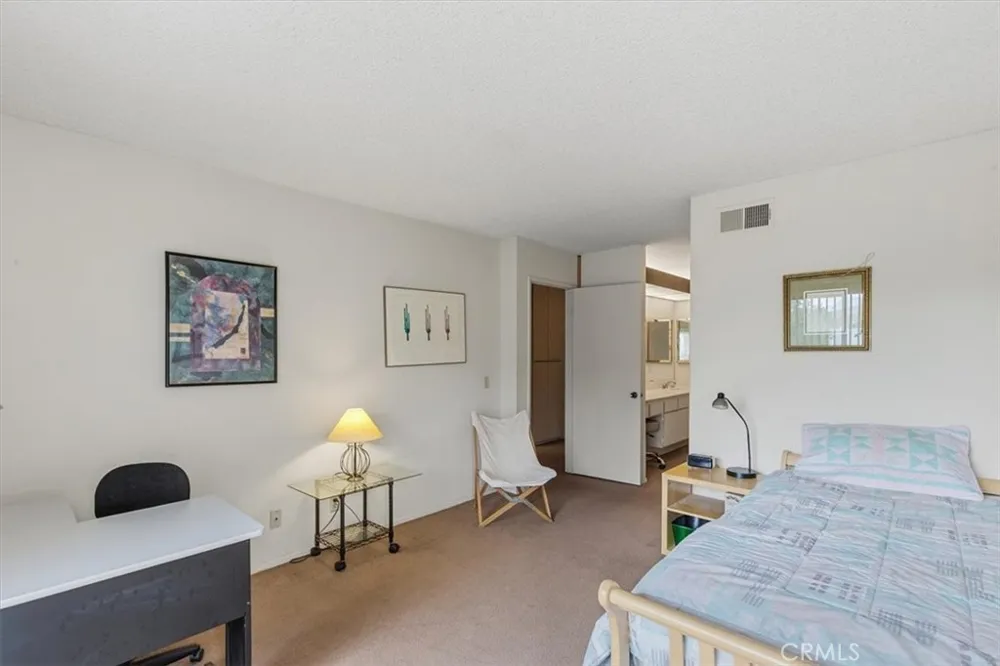 3252 Little Mountain #D San Bernardino, CA 92405