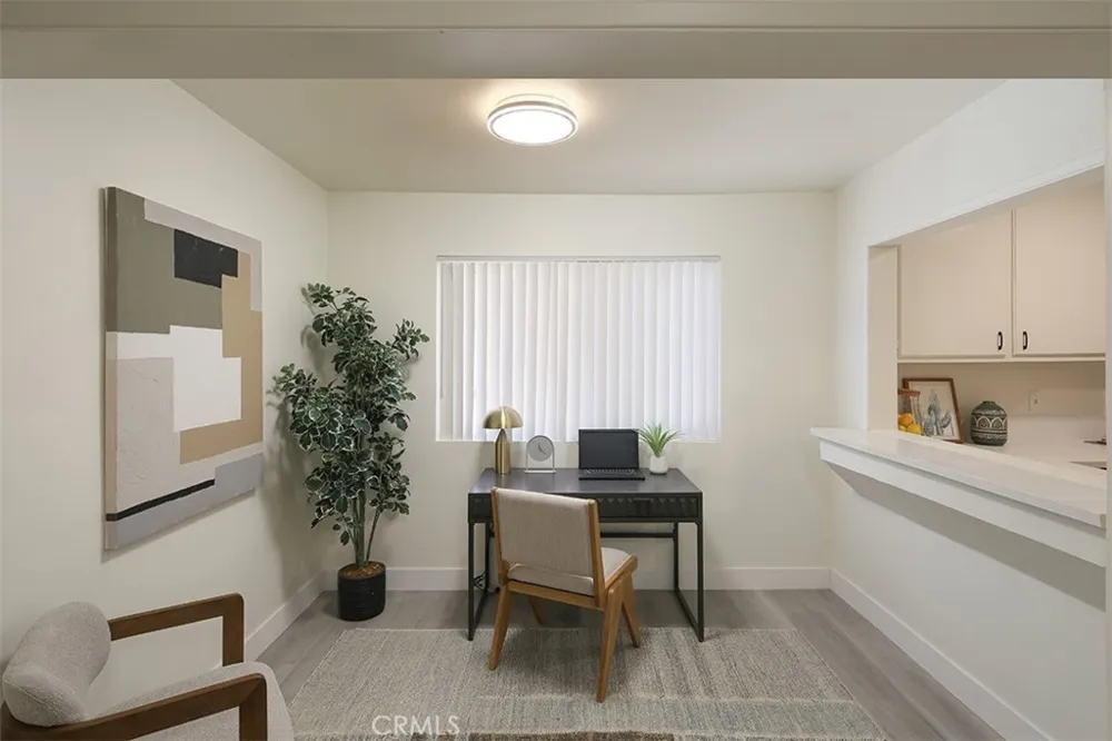 5651 Sumner #109 Culver City, CA 90230