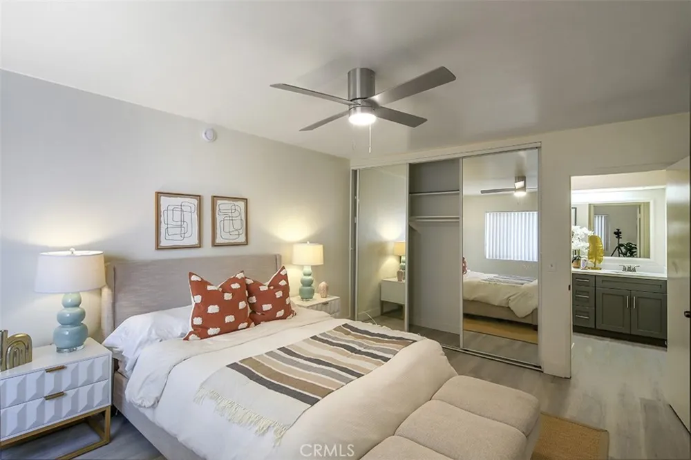 5651 Sumner #109 Culver City, CA 90230