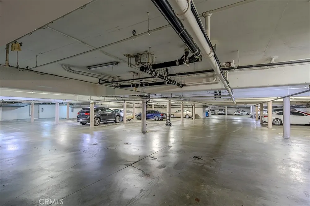 5651 Sumner #109 Culver City, CA 90230