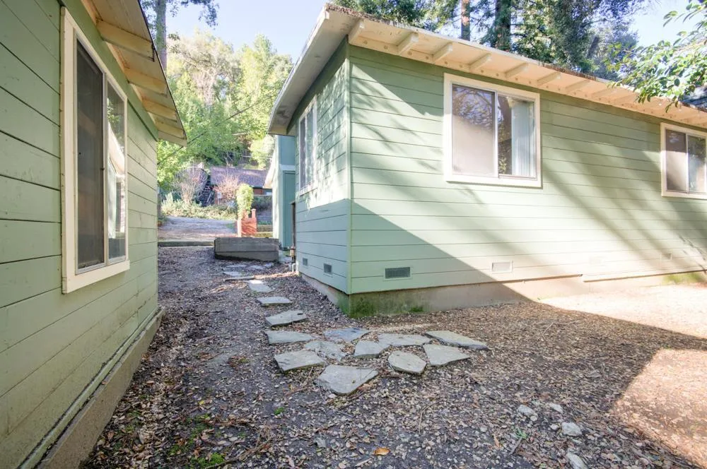 383 Riverview Drive Boulder Creek, CA 95006