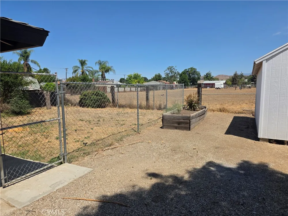 32744 Texas Yucaipa, CA 92399