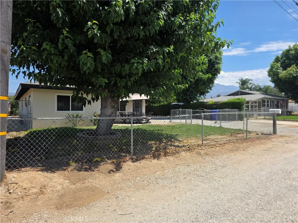 32744 Texas Yucaipa, CA 92399