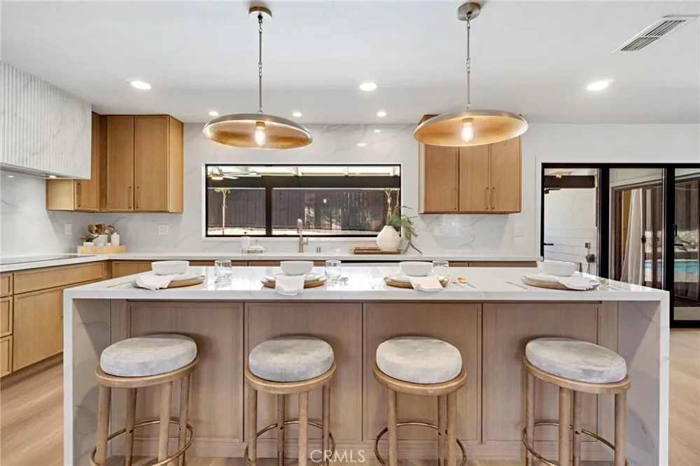 7442 Tahan Fresno, CA 93711