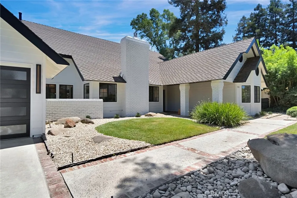 7442 Tahan Fresno, CA 93711