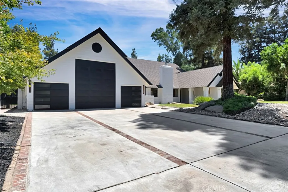 7442 Tahan Fresno, CA 93711