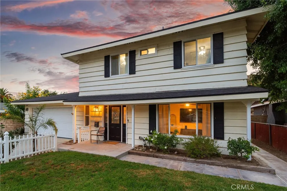 29315 Abelia Rd Canyon Country, CA 91387