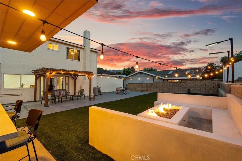29315 Abelia Rd Canyon Country, CA 91387