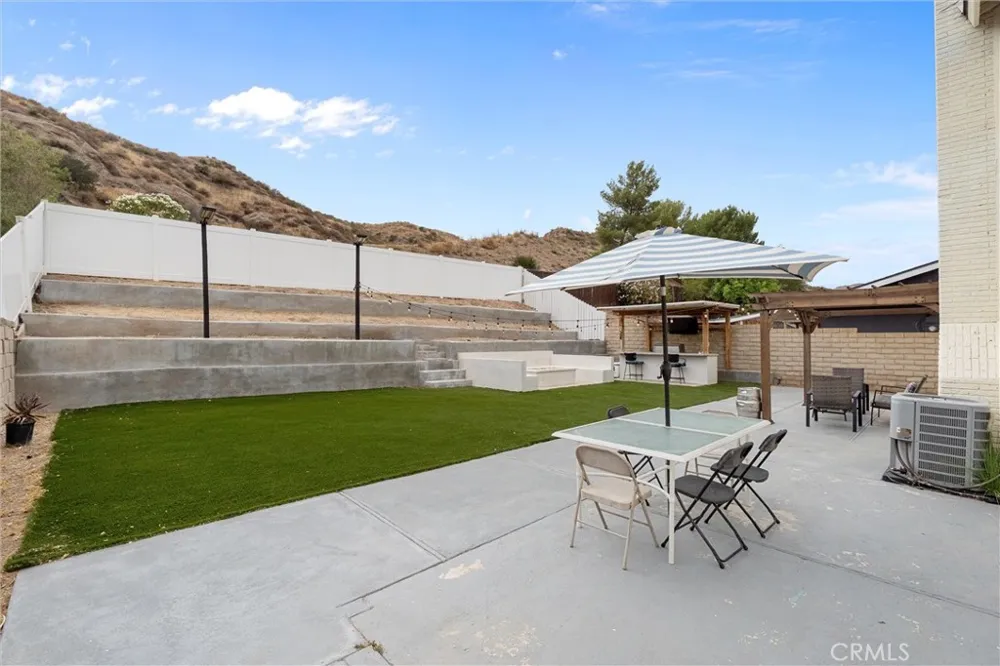 29315 Abelia Rd Canyon Country, CA 91387