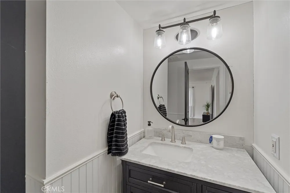 29315 Abelia Rd Canyon Country, CA 91387