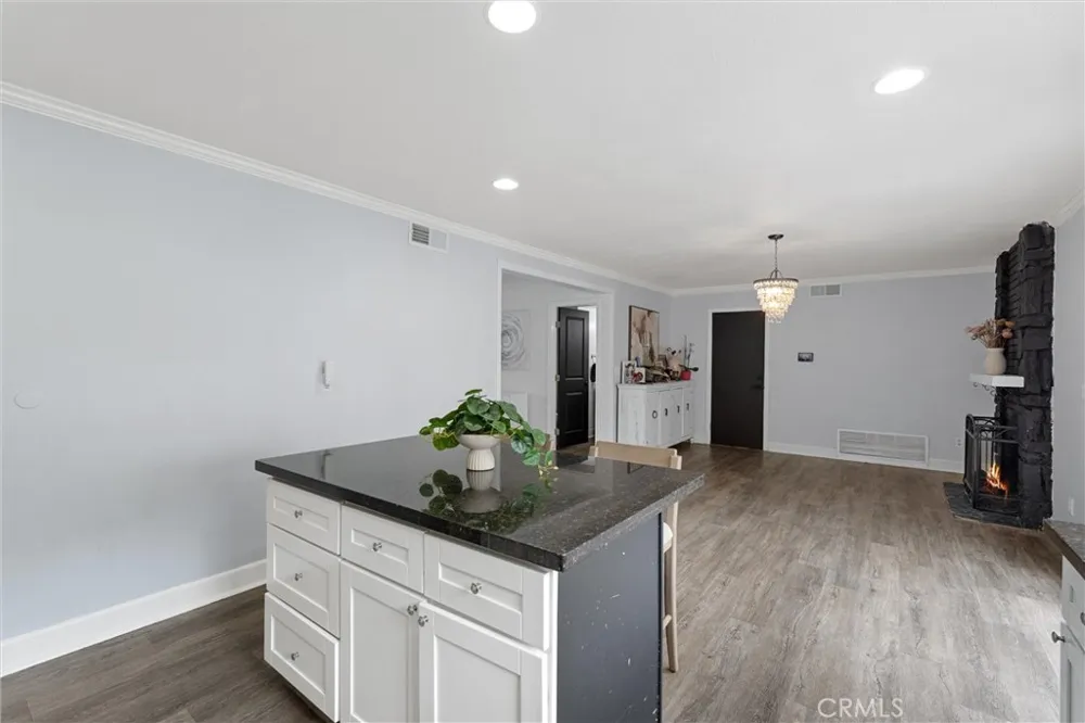 29315 Abelia Rd Canyon Country, CA 91387