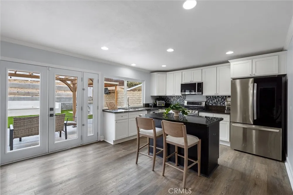 29315 Abelia Rd Canyon Country, CA 91387