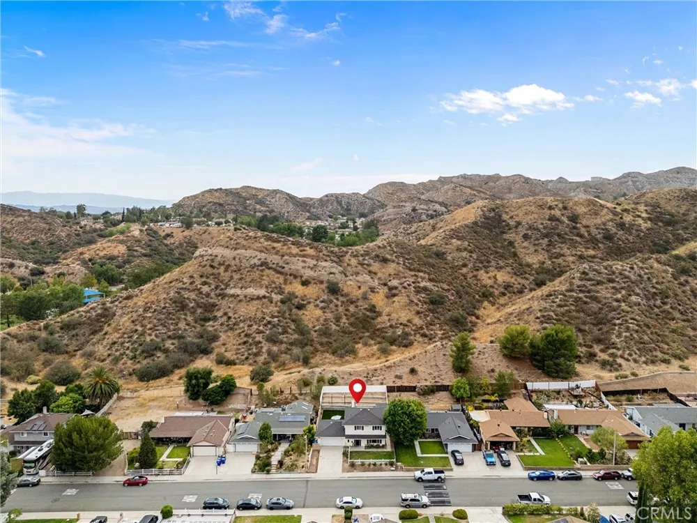 29315 Abelia Rd Canyon Country, CA 91387