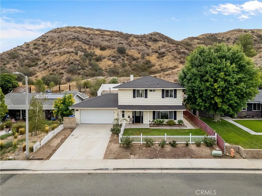 29315 Abelia Rd Canyon Country, CA 91387