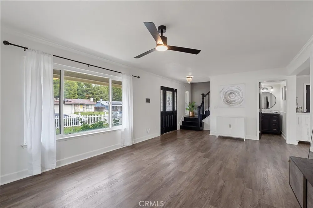 29315 Abelia Rd Canyon Country, CA 91387