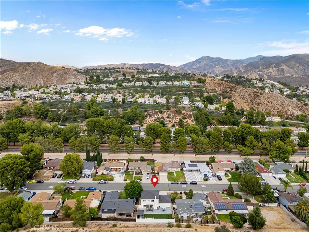 29315 Abelia Rd Canyon Country, CA 91387
