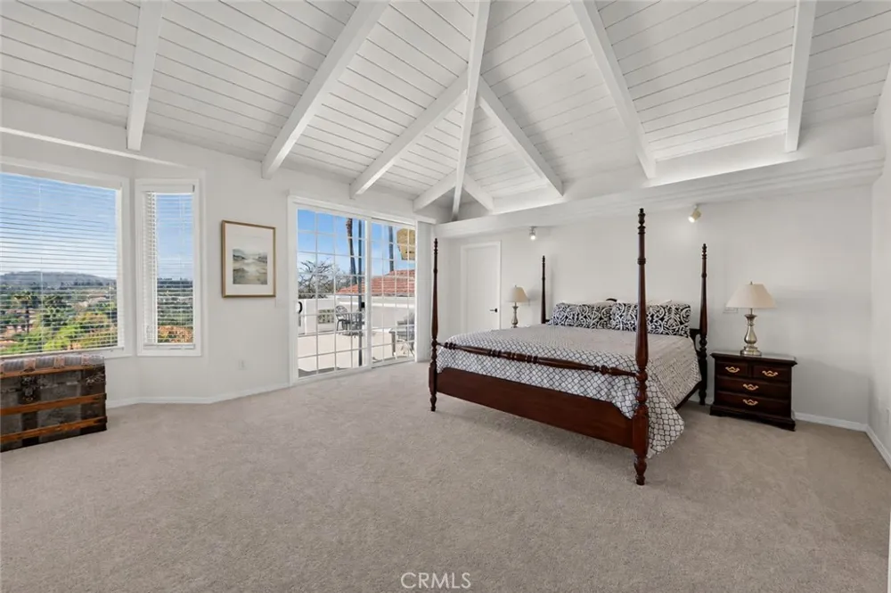 17943 Highlands Ranch Poway, CA 92064