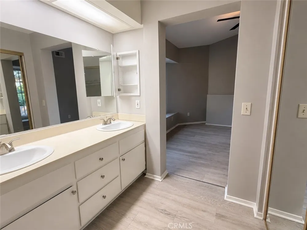 11486 Cardiff Lane Loma Linda, CA 92354