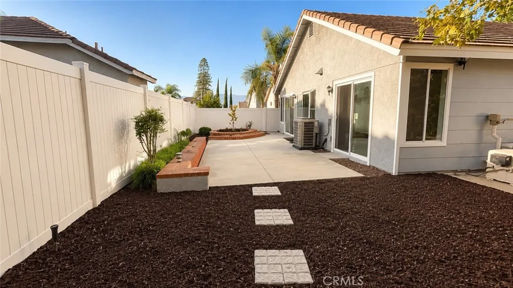 11486 Cardiff Lane Loma Linda, CA 92354