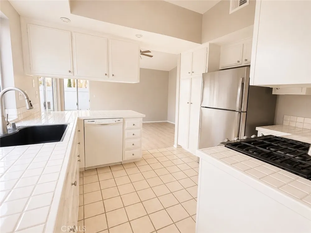 11486 Cardiff Lane Loma Linda, CA 92354