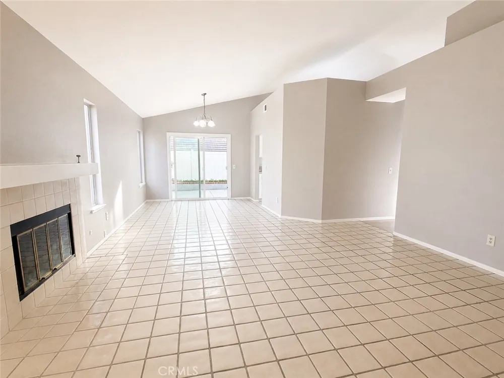 11486 Cardiff Lane Loma Linda, CA 92354