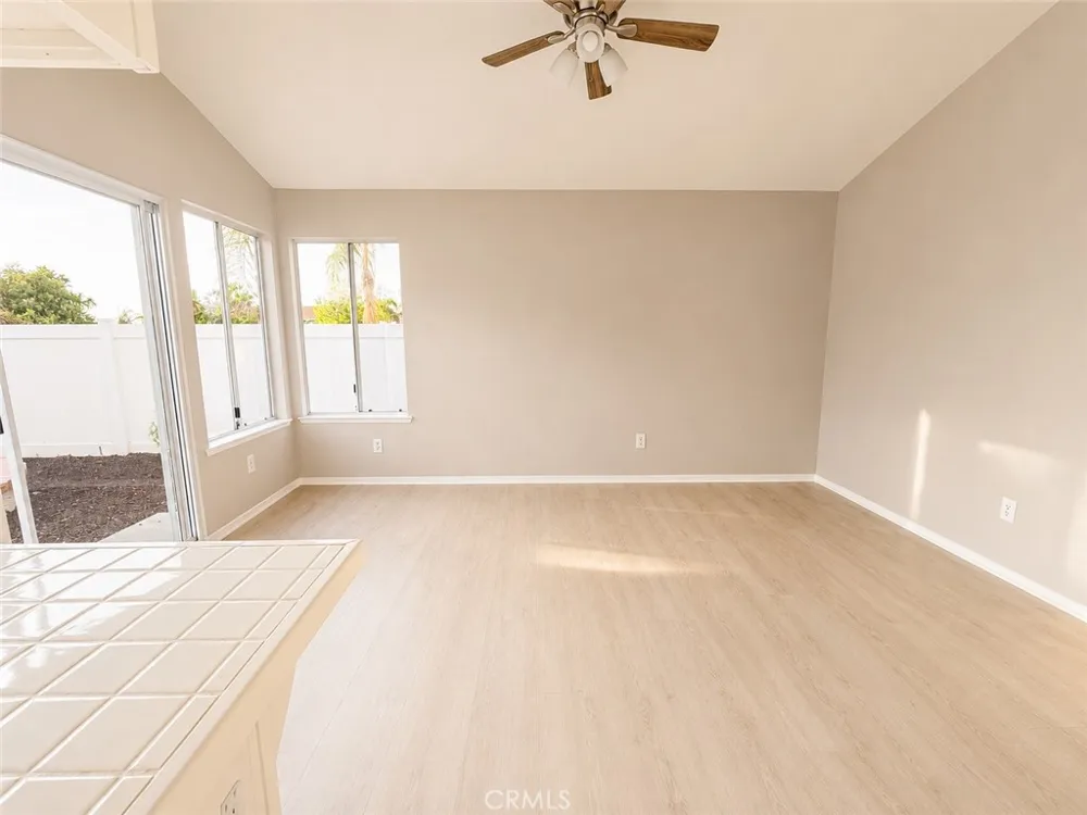 11486 Cardiff Lane Loma Linda, CA 92354