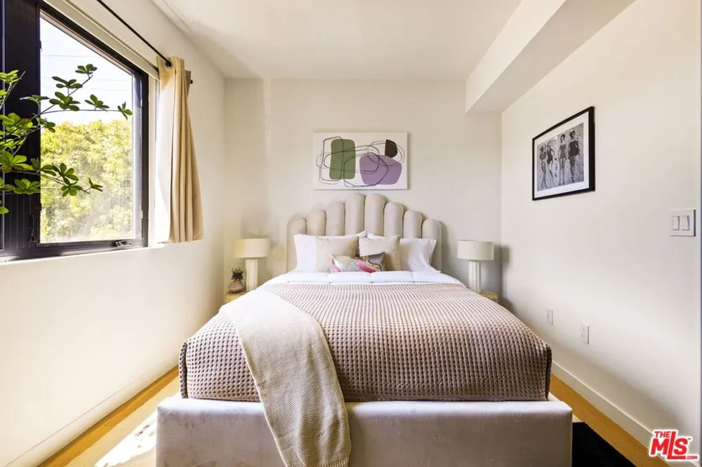 4180 Duquesne Avenue #3 Culver City, CA 90232