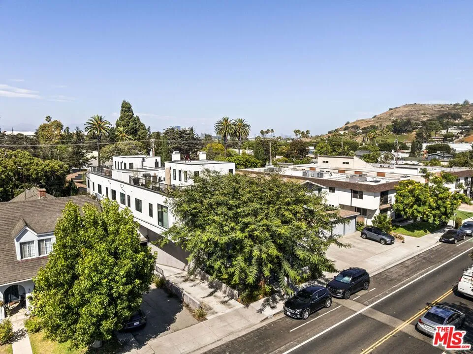 4180 Duquesne Avenue #3 Culver City, CA 90232