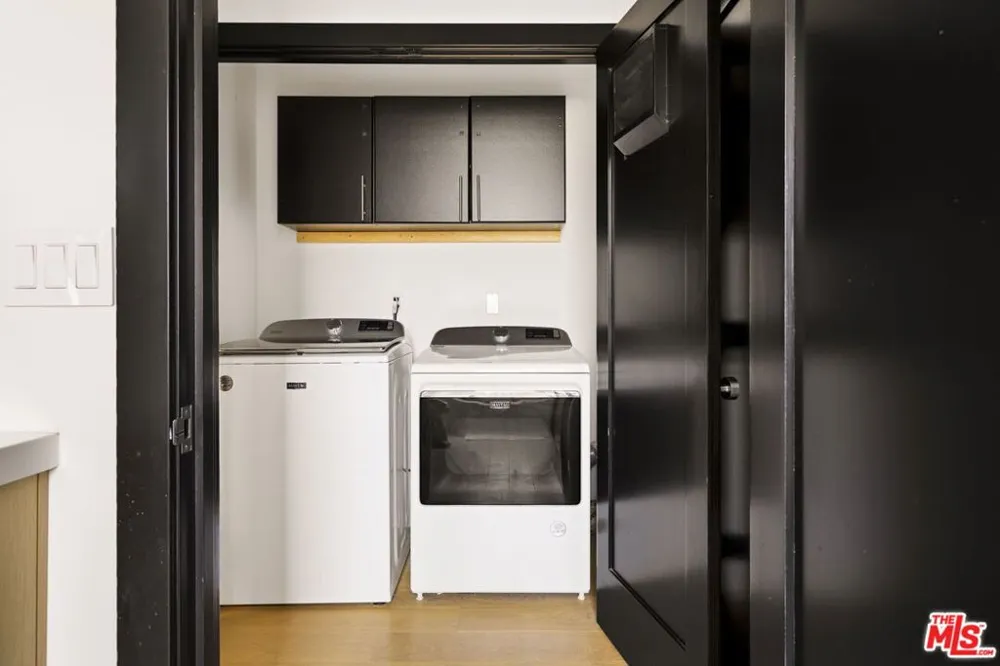4180 Duquesne Avenue #3 Culver City, CA 90232