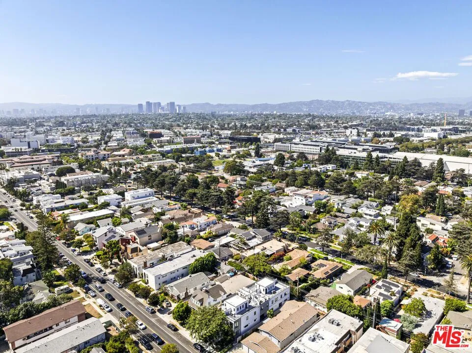 4180 Duquesne Avenue #3 Culver City, CA 90232