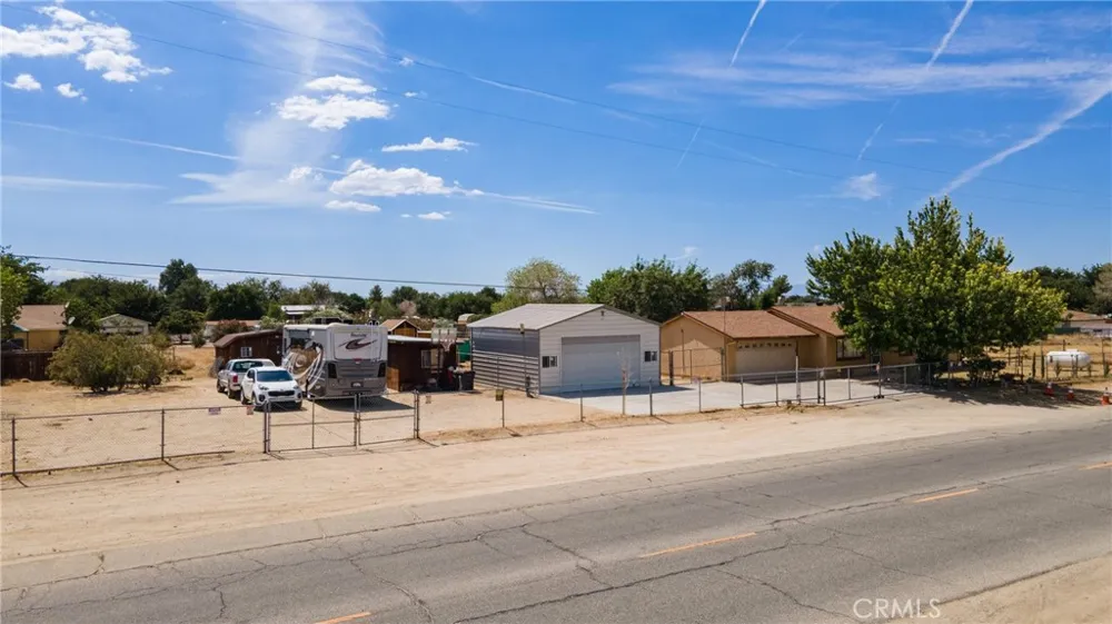 36421 106th E Littlerock, CA 93543