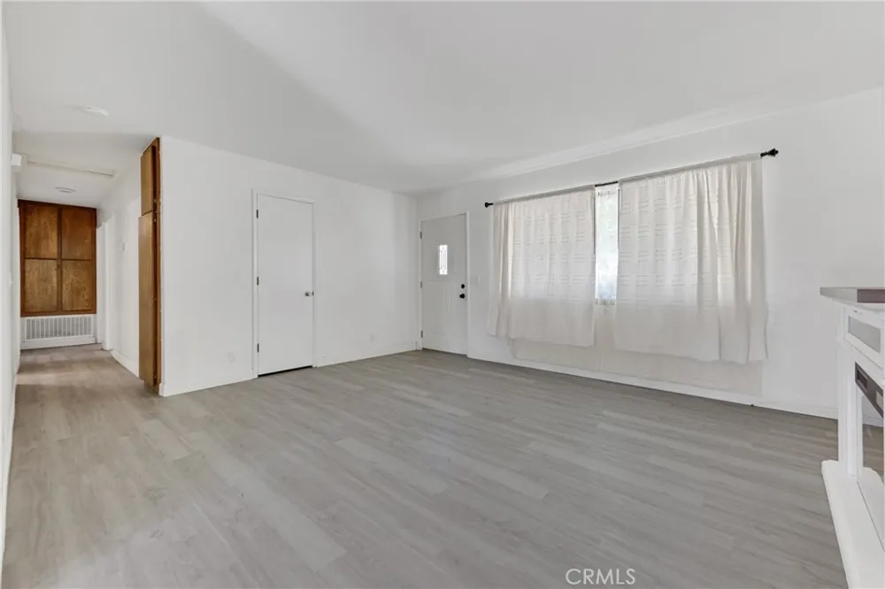 36421 106th E Littlerock, CA 93543