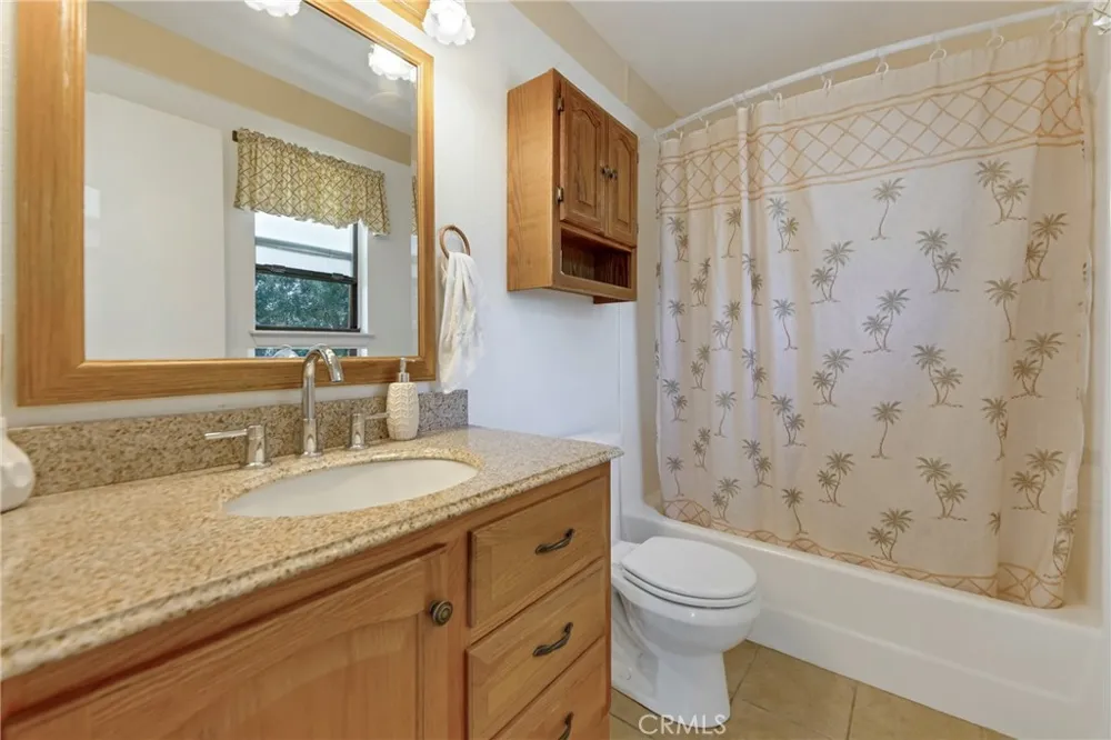 36421 106th E Littlerock, CA 93543