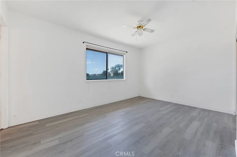 36421 106th E Littlerock, CA 93543