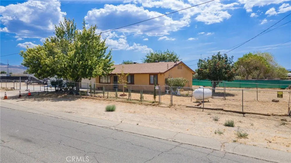 36421 106th E Littlerock, CA 93543
