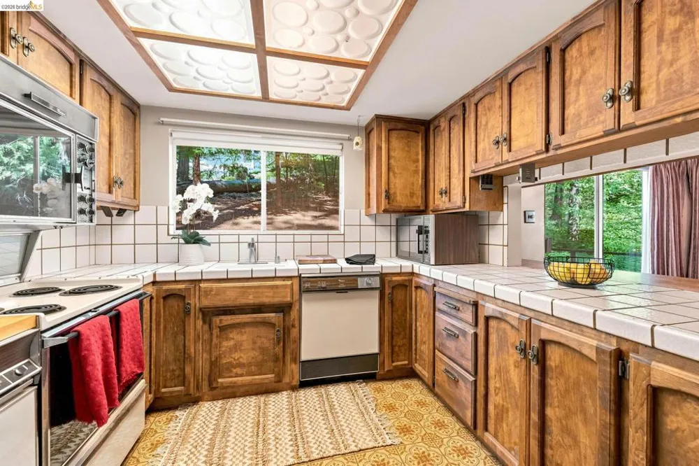25417 David Dr Long Barn, CA 95335