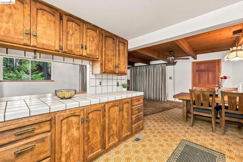 25417 David Dr Long Barn, CA 95335