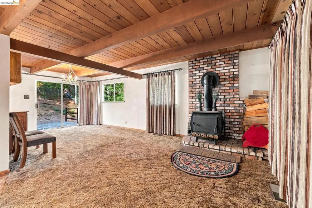 25417 David Dr Long Barn, CA 95335