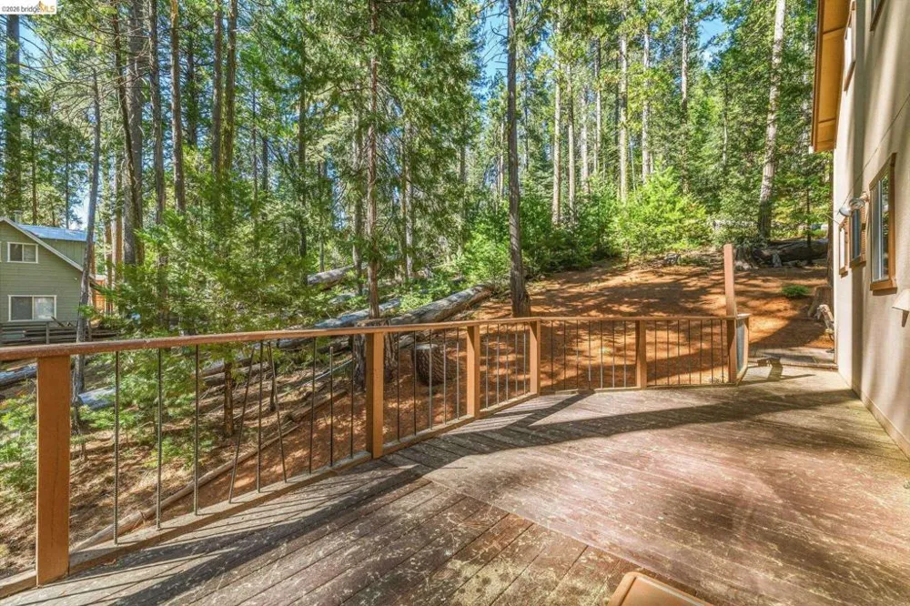 25417 David Dr Long Barn, CA 95335
